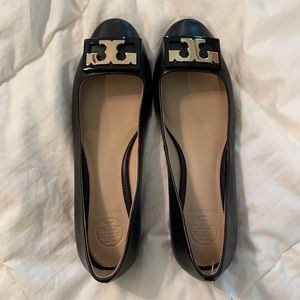 Tory Burch flats NWT